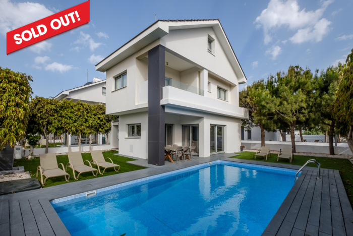 Faros slide sold out