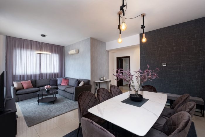 Living room (2)